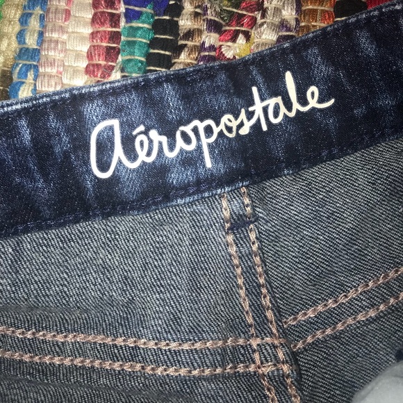 Aeropostale Shorty Shorts - Picture 3 of 4